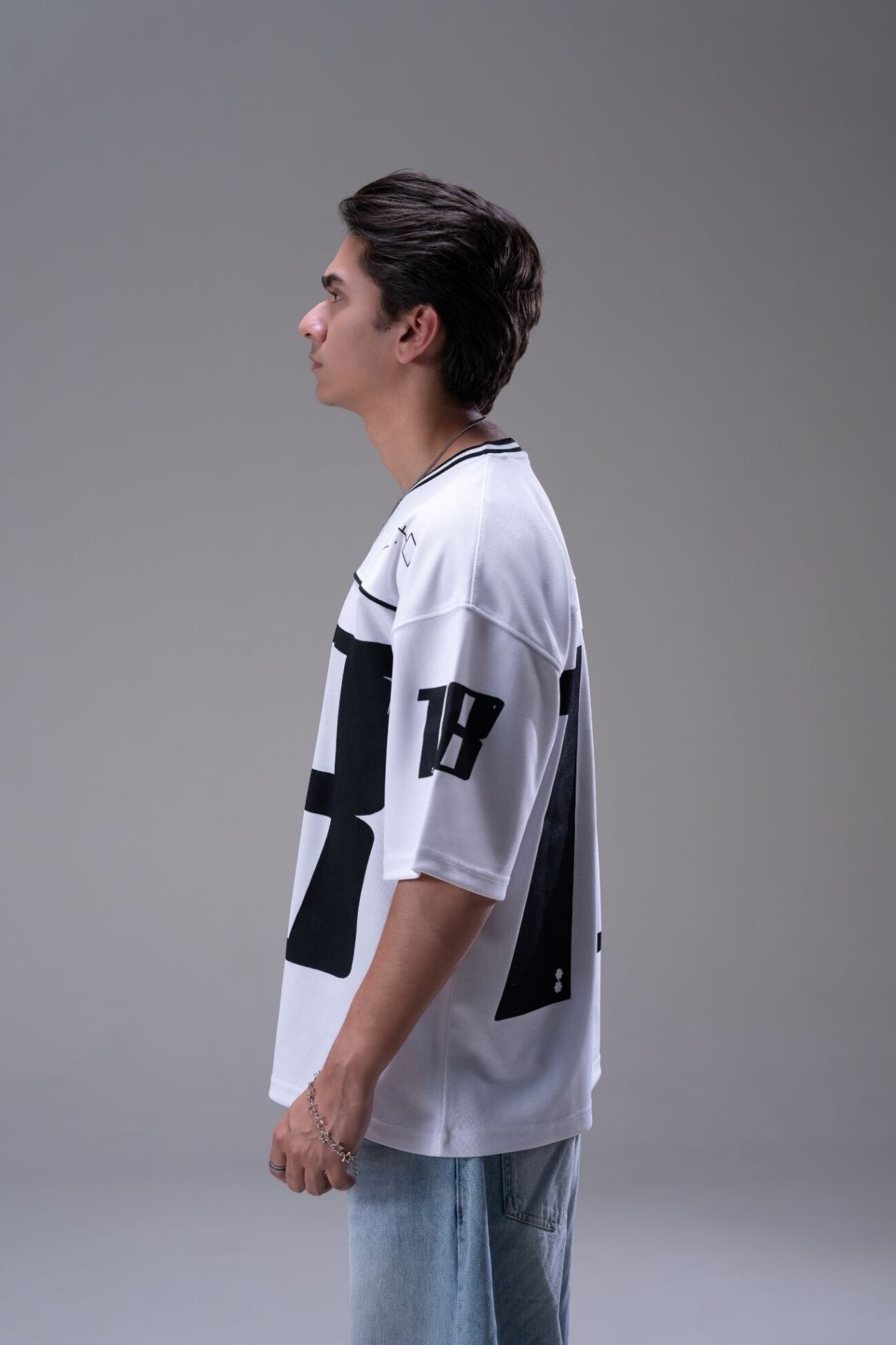 Meerofficial™ King White Tee - Image 2