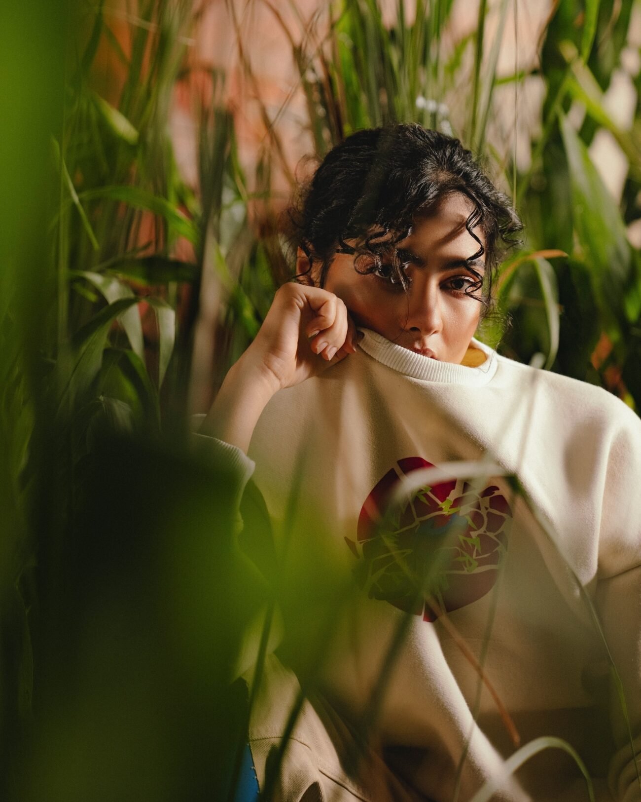 Meerofficial™ White Sweatshirt - Image 3